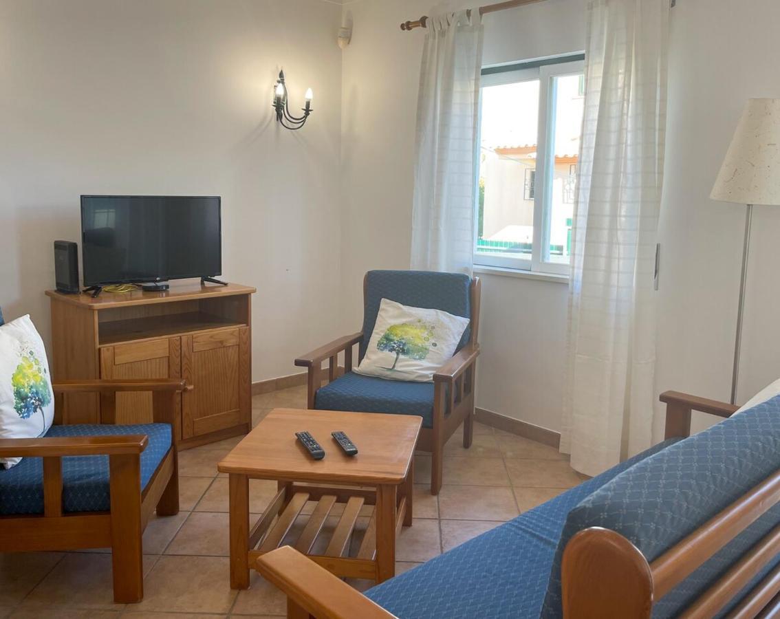 Moradia T3 Aguia Marina, Com Piscina E Bbq Villa