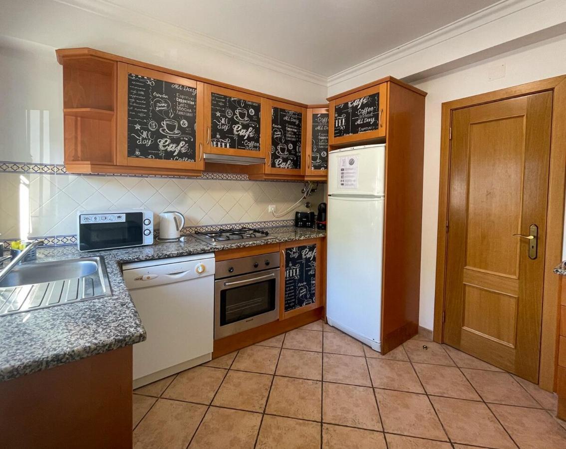 Moradia T3 Aguia Marina, Com Piscina E Bbq Villa *