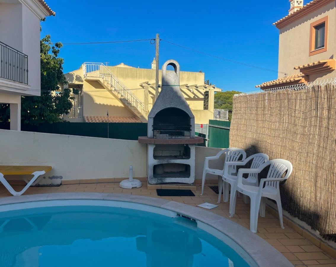 Moradia T3 Aguia Marina, Com Piscina E Bbq Albufeira